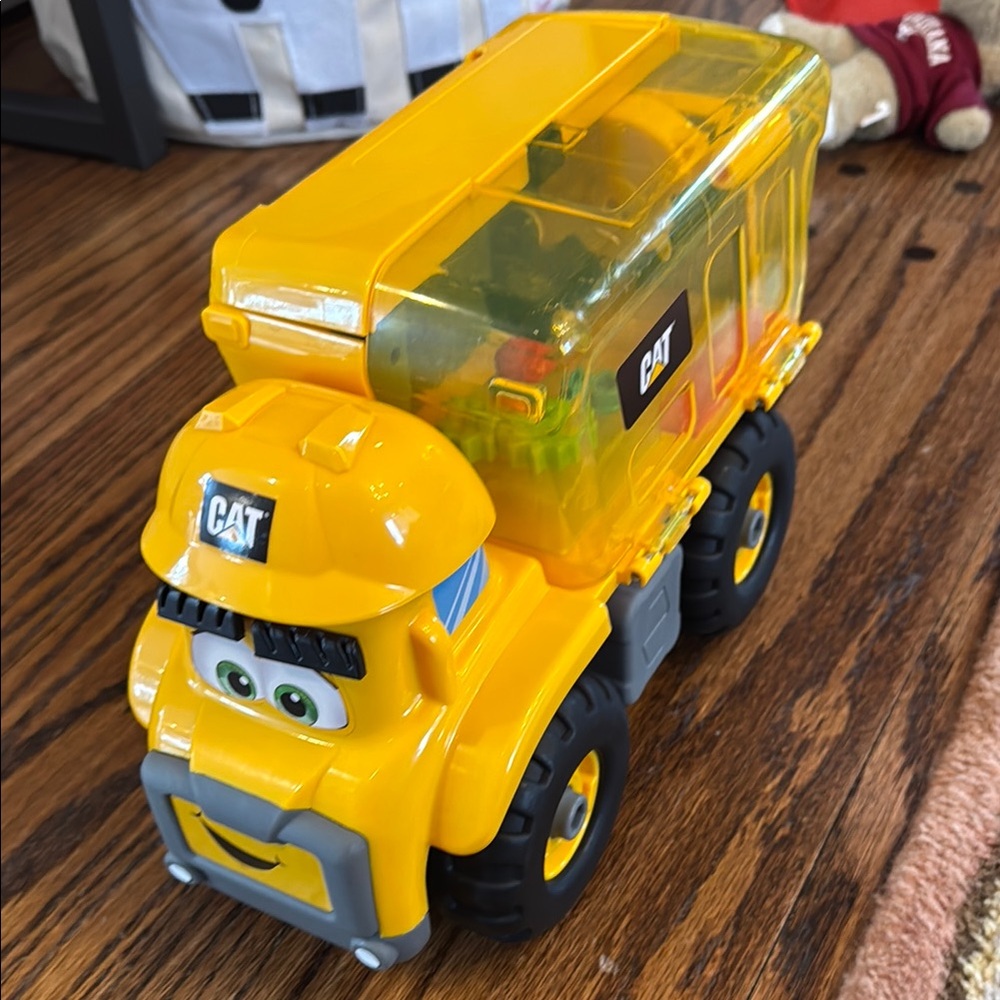 CAT Junior Crew Fix It Philip Work Truck